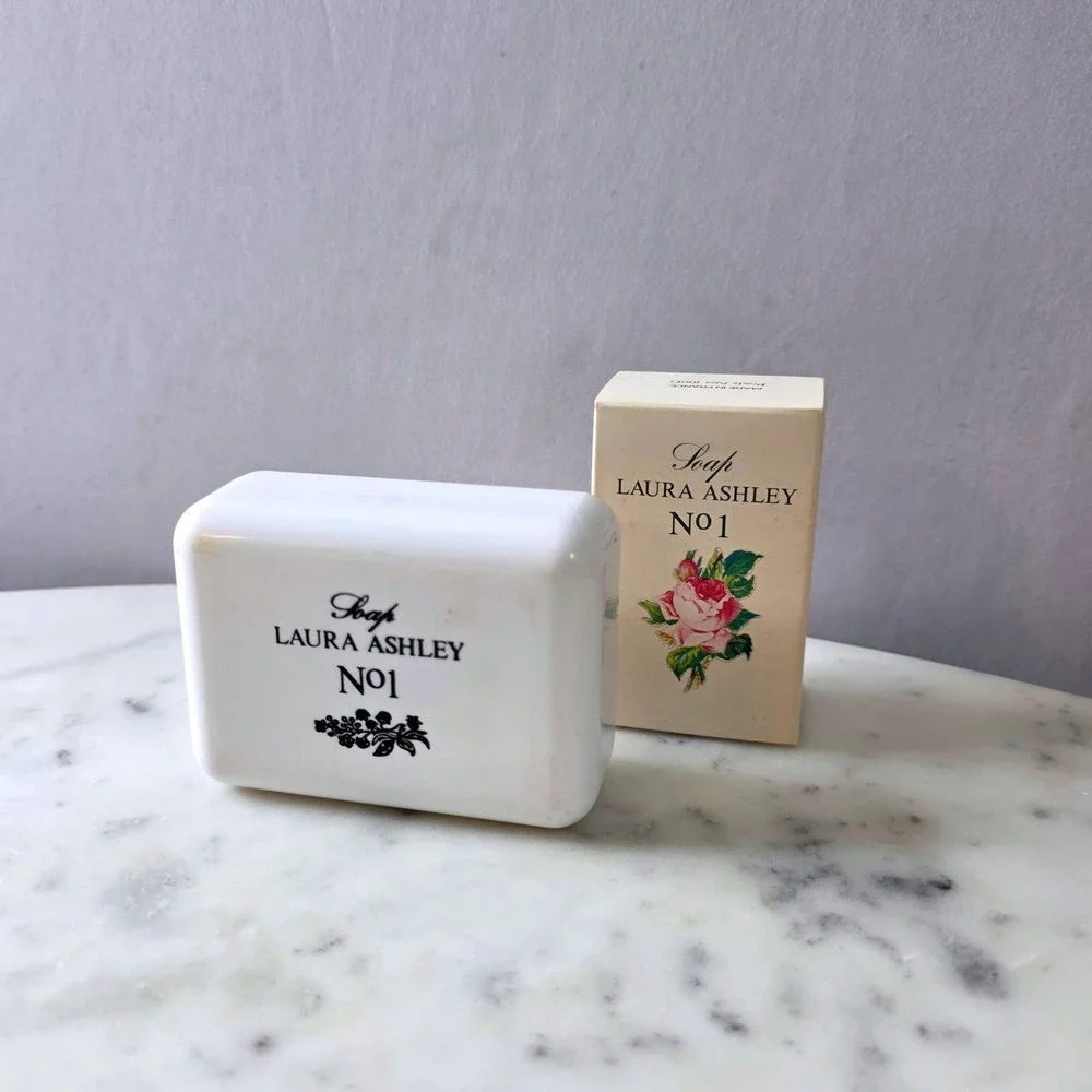 Vtg Laura Ashley No 1 Soap Bars set 2 Plastic Travel Case Original Box Sealed